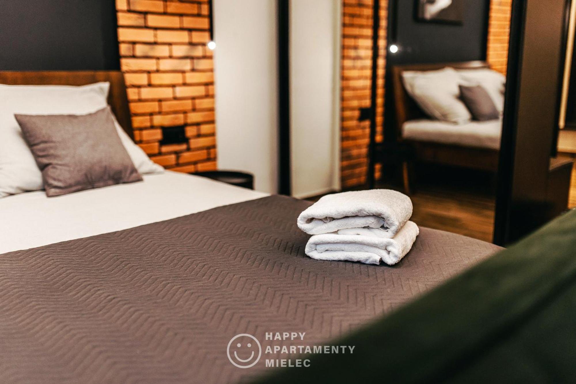 Happy Nest - Apartamentyhappy Pl Mielec Exterior foto